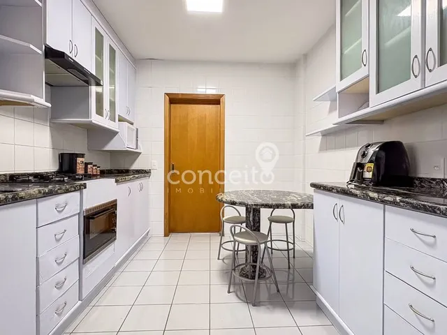 Imagem 6: Apartamento Mobiliado com 5 Dormitórios sendo 1 Suíte na Vila Nova!