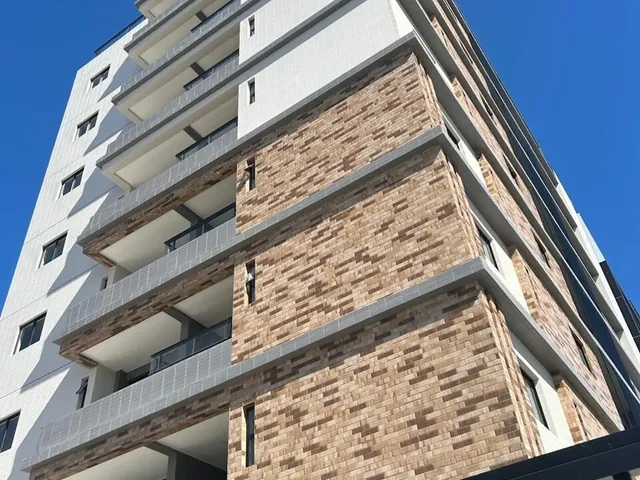 Imagem 3: Belo apartamento a poucos metros da praia de Intermares!!