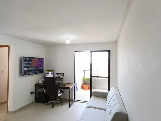 Imagem 2: Belo apartamento a poucos metros da praia de Intermares!!