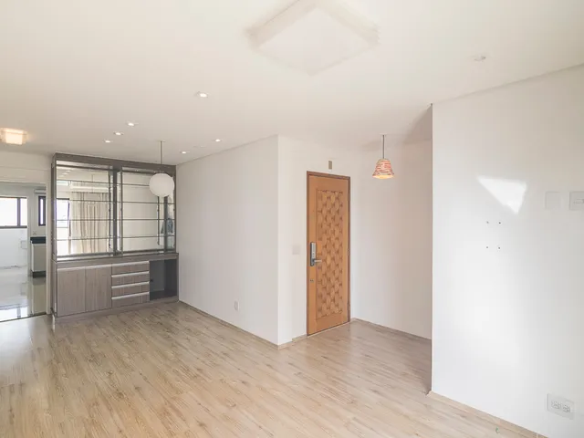 Imagem: O apartamento possui 3 Dormitórios, 1 Suíte, 4 Banheiros,
