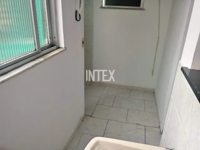 Imagem 10: Apartamento à Aluguel com 2 quartos no Centro de Niterói