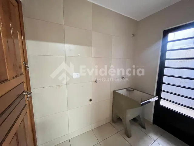 Imagem 5: CASA PARA LOCAÇÃO NO BAIRRO BONSUCESSO 3 QUARTOS CHURRASQUEIRA VAGA