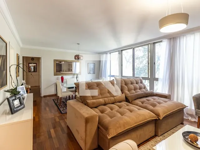 Imagem: Apartamento à Venda - Santa Cecília, 3