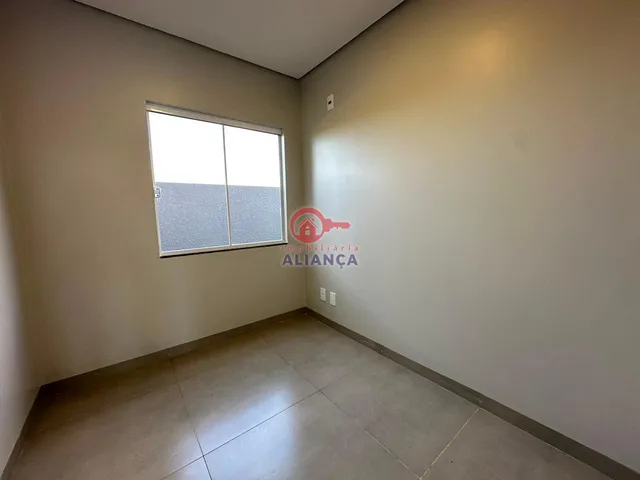 Imagem 3: CASA AMPLA DISPONÍVEL PARA VENDA NO JARDIM CRISTO REI EM TOLEDO PR