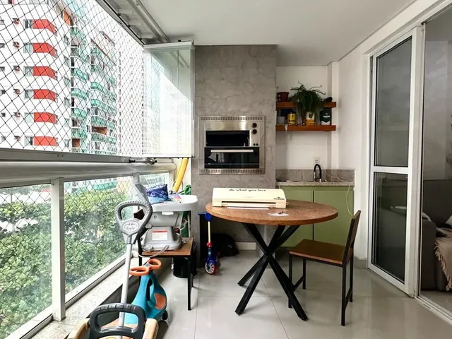 Imagem: O apartamento possui 3 Dormitórios, 1 Suíte, 2 Banheiros,