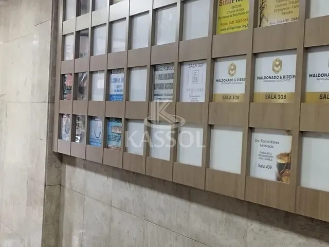 Imagem 5: Ótima sala comercial/escritório, centralíssima. em cima Cacau Show na R.Pe.Champagnat