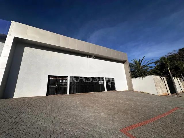 Imagem 2: Excelente barracão comercial p/ locação/venda, Área térrea privativa: 695,97 m²