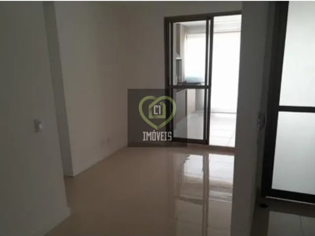 Imagem: O apartamento possui 4 Dormitórios, 1 Suíte, 2 Banheiros,