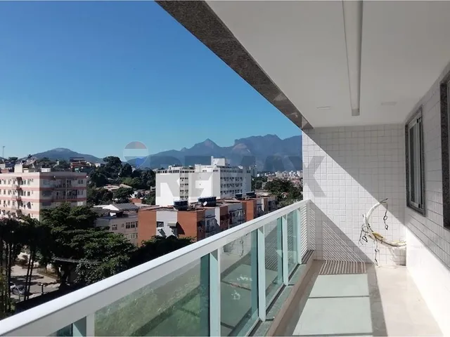 Imagem: A casa possui 3 Dormitórios, 2 Suítes, 3 Banheiros, 1