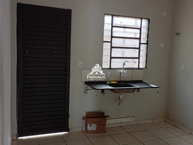 Imagem 5: CASA A VENDA COM 2/4 NO BAIRRO CRISTO REI EM VG