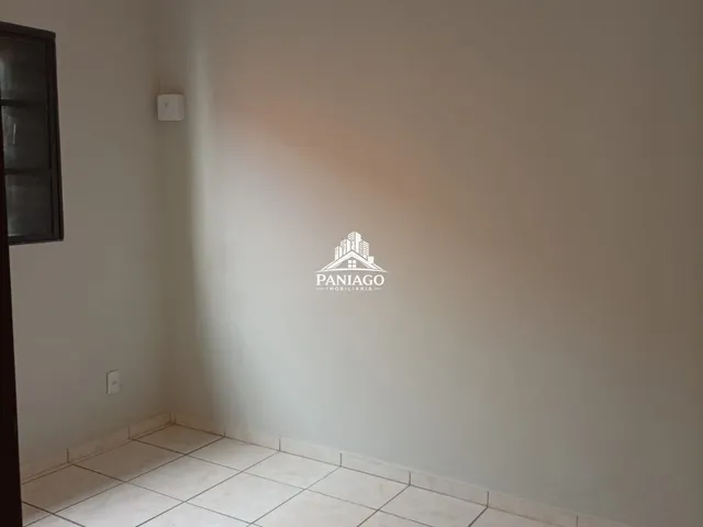 Imagem 2: CASA A VENDA COM 2/4 NO BAIRRO CRISTO REI EM VG