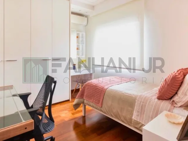 Imagem 4: Apartamento reformado em Moema: 3 quartos, 3 suítes, 3 salas, 4 banheiros, 4 vagas de