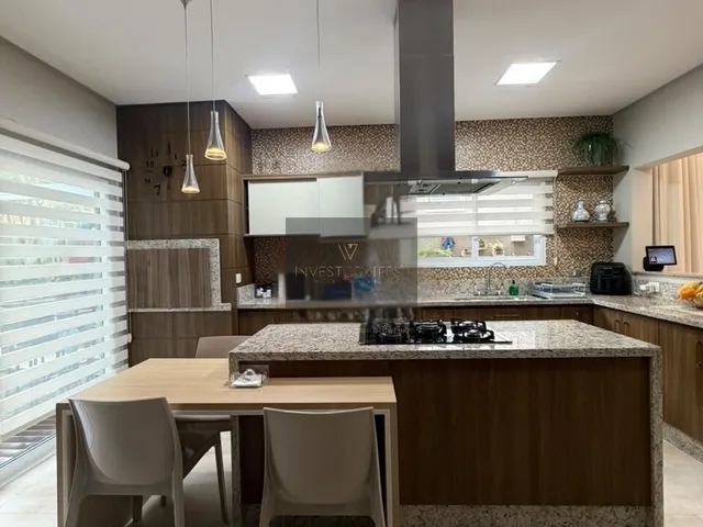 Imagem 11: CASA RESIDENCIAL em CURITIBA - PR, CAMPO COMPRIDO