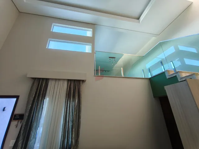 Imagem 6: CASA com 3 dormitórios para alugar por R$ 5.900,00 no bairro Centro - PINHAIS / PR
