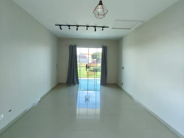 Imagem 5: SOBRADO com 3 dormitórios para alugar por R$ 4.900,00 no bairro Centro - PINHAIS / PR