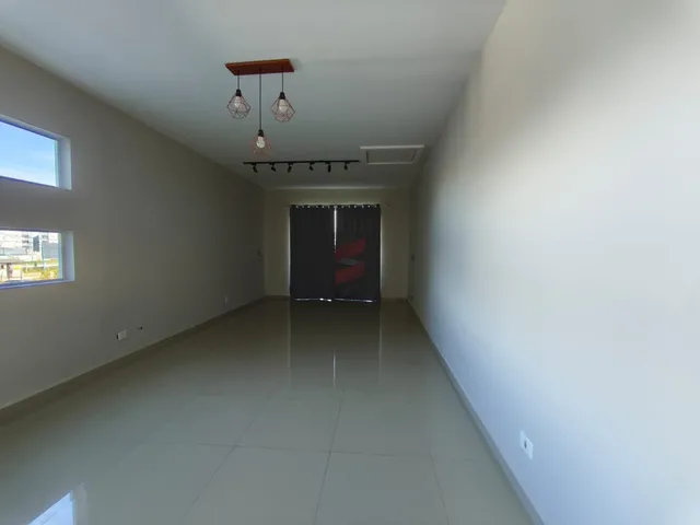Imagem 7: SOBRADO com 3 dormitórios para alugar por R$ 4.900,00 no bairro Centro - PINHAIS / PR
