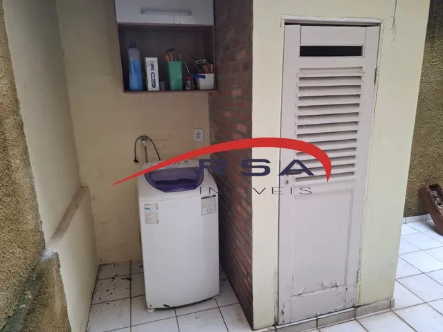 Imagem 5: Casa em vila: 2 Quartos, 1 Suíte, 1 Sala, 2 Banheiros, 75,00 m² de Área!