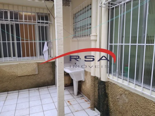 Imagem 4: Casa em vila: 2 Quartos, 1 Suíte, 1 Sala, 2 Banheiros, 75,00 m² de Área!