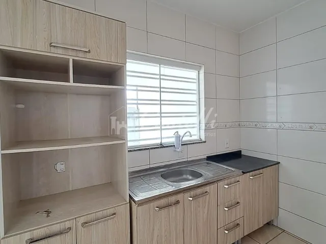 Imagem 5: Casa para locação, no Bairro Uvaranas, PONTA GROSSA - PR