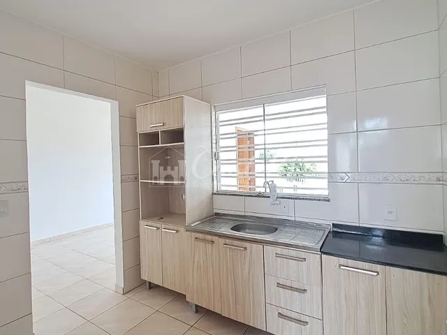Imagem 7: Casa para locação, no Bairro Uvaranas, PONTA GROSSA - PR