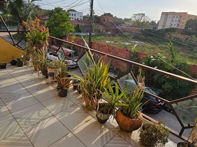 Imagem 2: Casa no 40 Horas com 3/4 2 Suites com Quintal - Somente Avista
