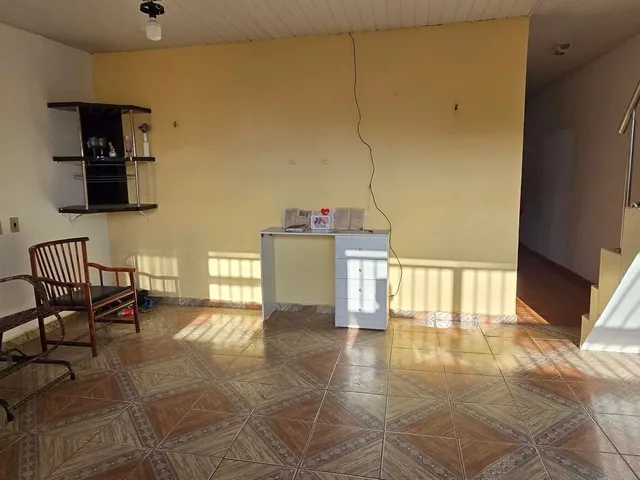 Imagem 13: Casa no 40 Horas com 3/4 2 Suites com Quintal - Somente Avista