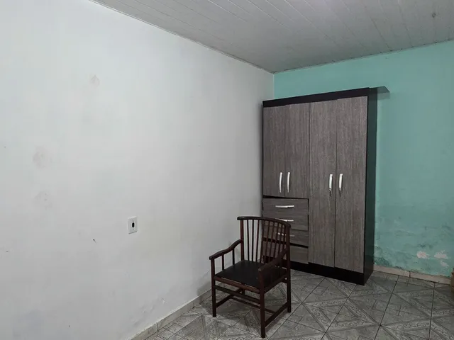Imagem 15: Casa no 40 Horas com 3/4 2 Suites com Quintal - Somente Avista