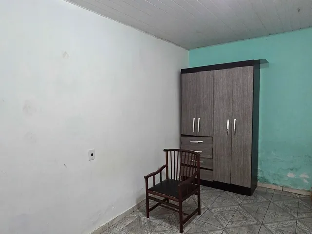 Imagem 5: Casa no 40 Horas com 3/4 2 Suites com Quintal - Somente Avista