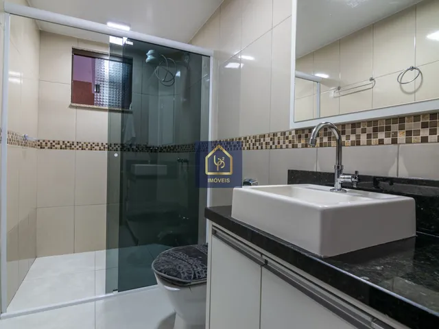 Imagem 12: Casa Térrea com 9 dormitórios (2 suítes) à venda. São 480 m² privativos por R