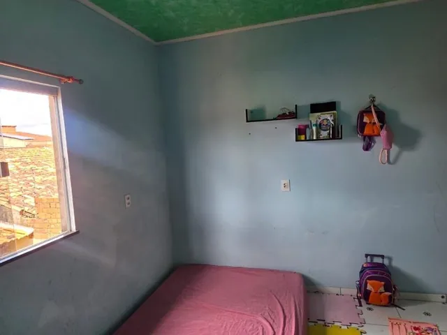 Imagem 8: Casa de 2 Andares com 4 Quartos à Venda na Cabanagem – Quintal e Garagem Coberta