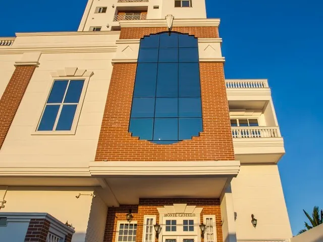 Imagem 7: EDIFÍCIO MONTE CASTELO - APARTAMENTO 02 DORMITÓRIOS, SENDO 01 SUÍTE - MOBILIADO - NO