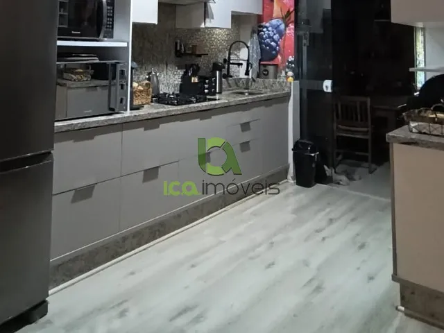 Imagem 13: Casa com moveis planejados piscina área de festa para venda