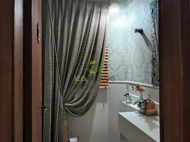 Imagem 7: Casa com moveis planejados piscina área de festa para venda