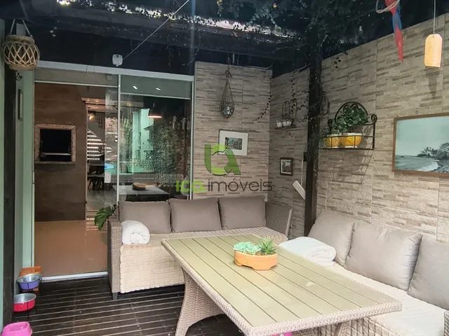 Imagem 16: Casa com moveis planejados piscina área de festa para venda