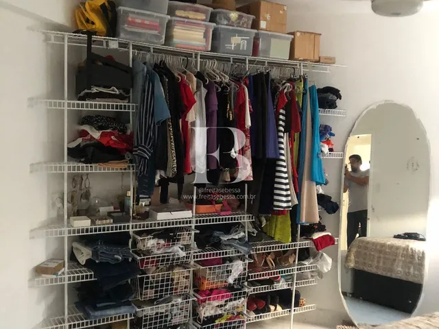 Imagem 14: Apartamento espaçoso e iluminado em localização privilegiada no coração do bairro