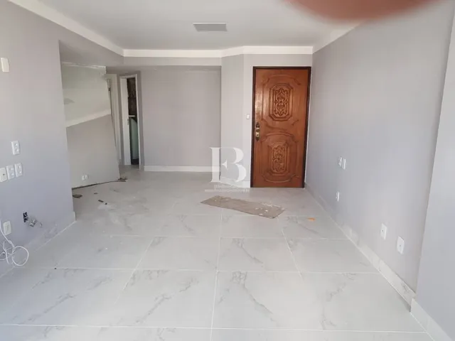 Imagem 16: Apartamento espaçoso e iluminado em localização privilegiada no coração do bairro