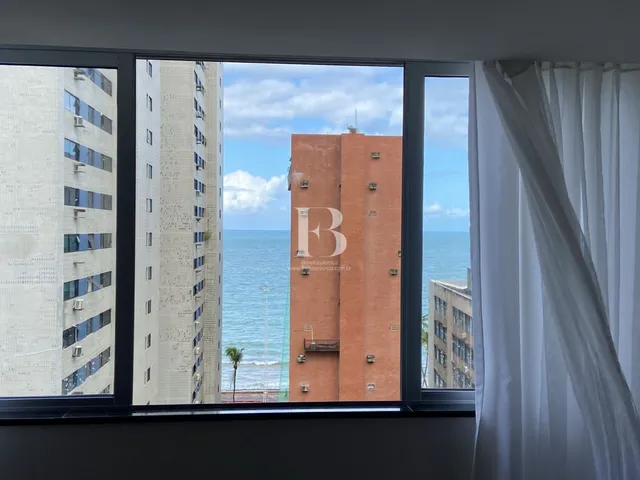 Imagem 13: Apartamento na Rua Setúbal Espaçoso com 198M² e 4 Quartos, Bem Localizado com Área De