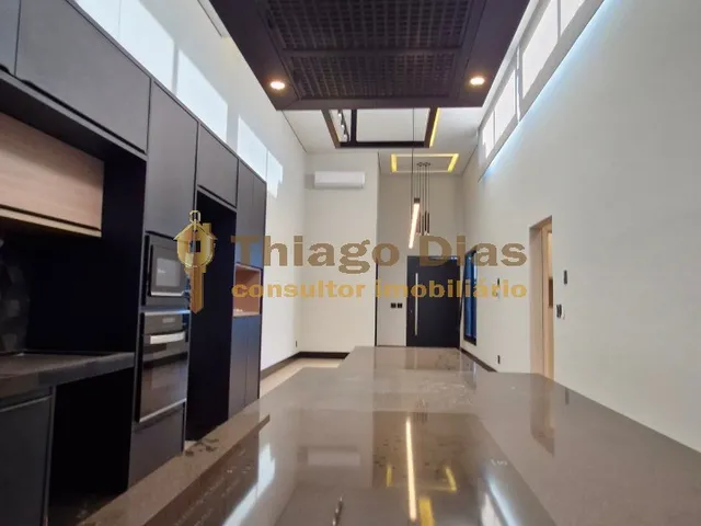 Imagem 6: Casa moderna à venda com 3 suítes, cozinha gourmet com churrasqueira, quintal, solarium