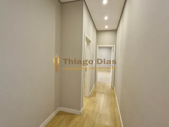 Imagem 4: Casa moderna à venda com 3 suítes, cozinha gourmet com churrasqueira, quintal, solarium