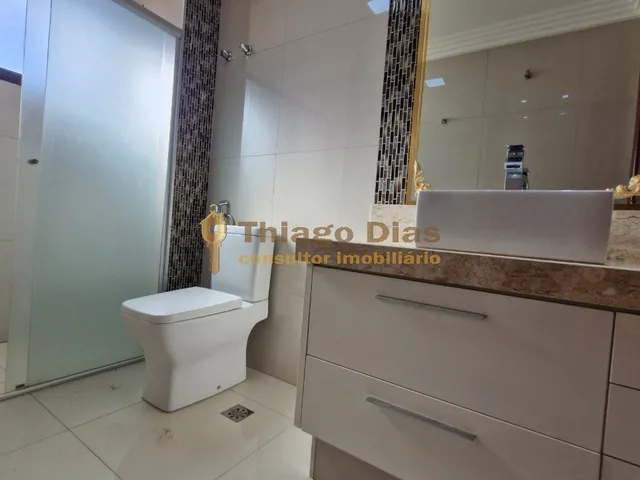 Imagem 2: Apartamento alto padrão à venda com 2 dormitórios (sendo 1 suíte) e 1 vaga no