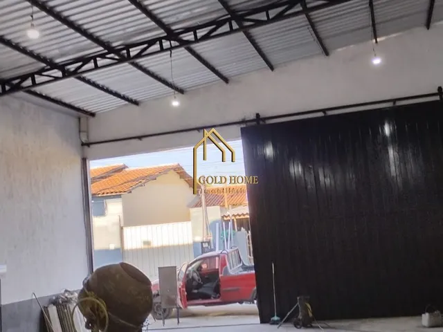 Imagem: O depósito possui 1 Dormitório, 2 Banheiros, 2 Vagas na