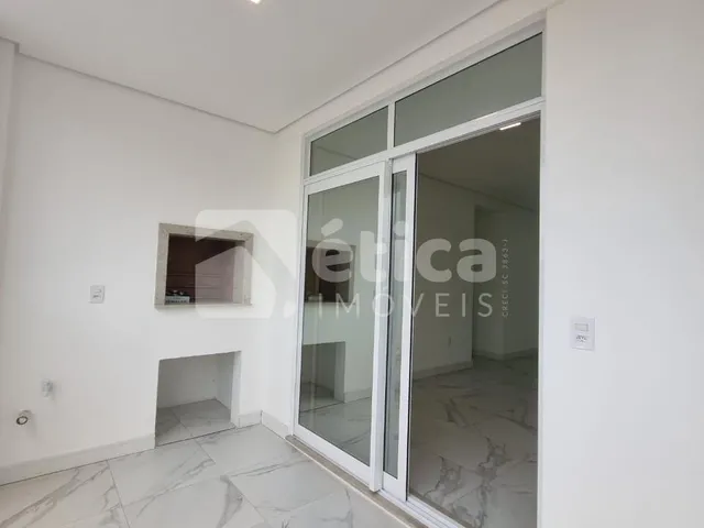 Imagem 8: Apartamento novo para locação no bairro Fazenda com 02 suítes e 02 vagas
