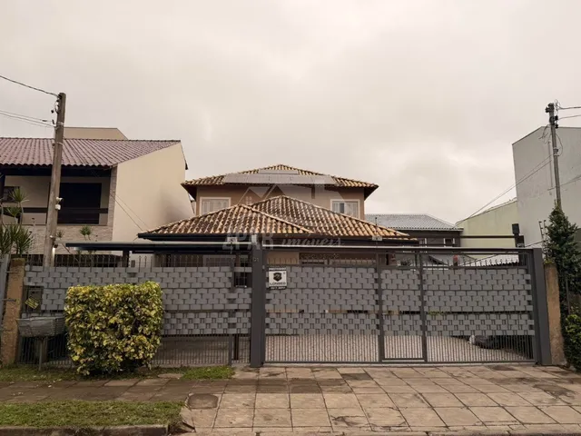 Imagem: ZPAR IMÓVEIS VENDE Ampla casa em Porto
