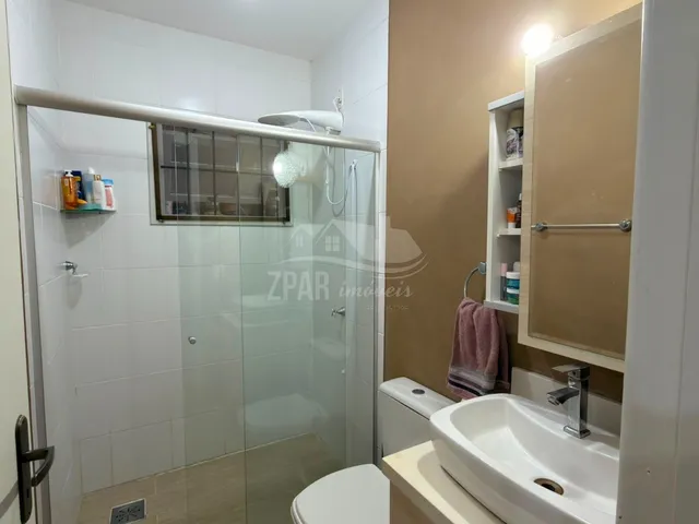 Imagem 12: ZPAR IMÓVEIS VENDE Ampla casa em Porto Alegre-RS, bairro Hípica, 5 quartos, 1 suíte, 3