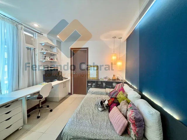 Imagem 7: Imperdível Apartamento de Luxo com 4 Quartos em Icaraí, Niterói-RJ: 157m², 2 Suítes