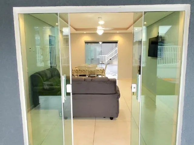 Imagem 6: CASA - MATINHOS Casa com 3 dormitórios