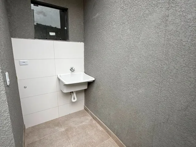 Imagem 4: CASA - MATINHOS Casa com 4 dormitórios