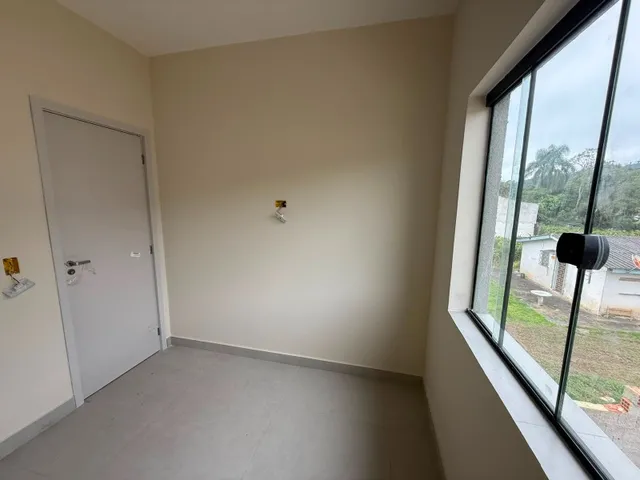 Imagem 3: CASA - MATINHOS Casa com 4 dormitórios