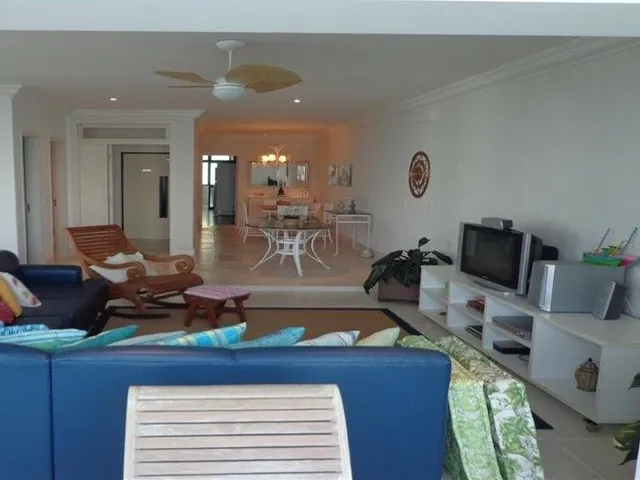 Imagem 1: Apartamento de 04 dormitórios para locação anual nas Pitangueiras
