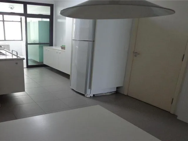 Imagem 4: Apartamento de 04 dormitórios para locação anual nas Pitangueiras